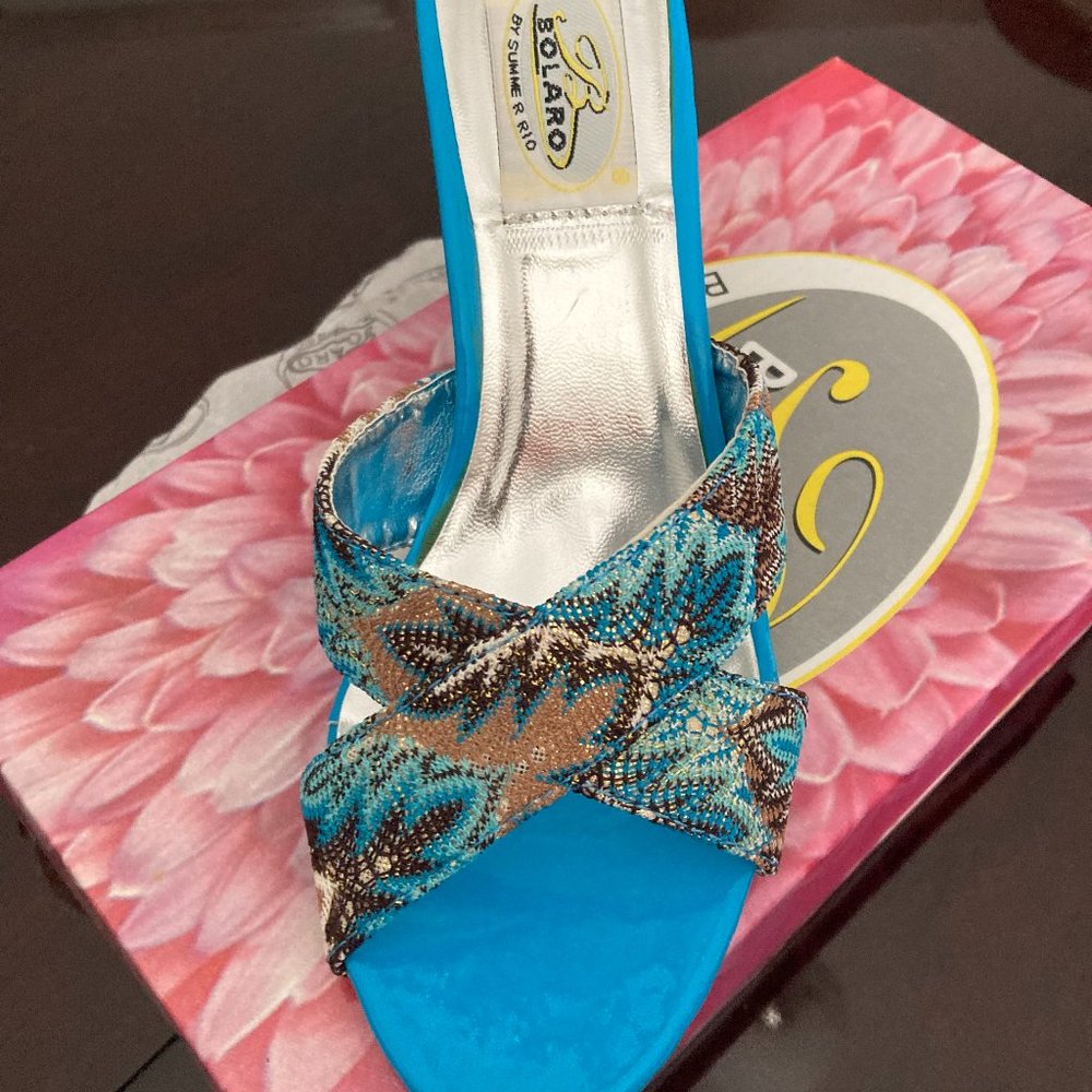 NIB Bolaro Sandals sz. 5.5